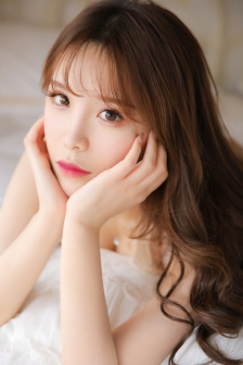 花少各种美女睡在一起
